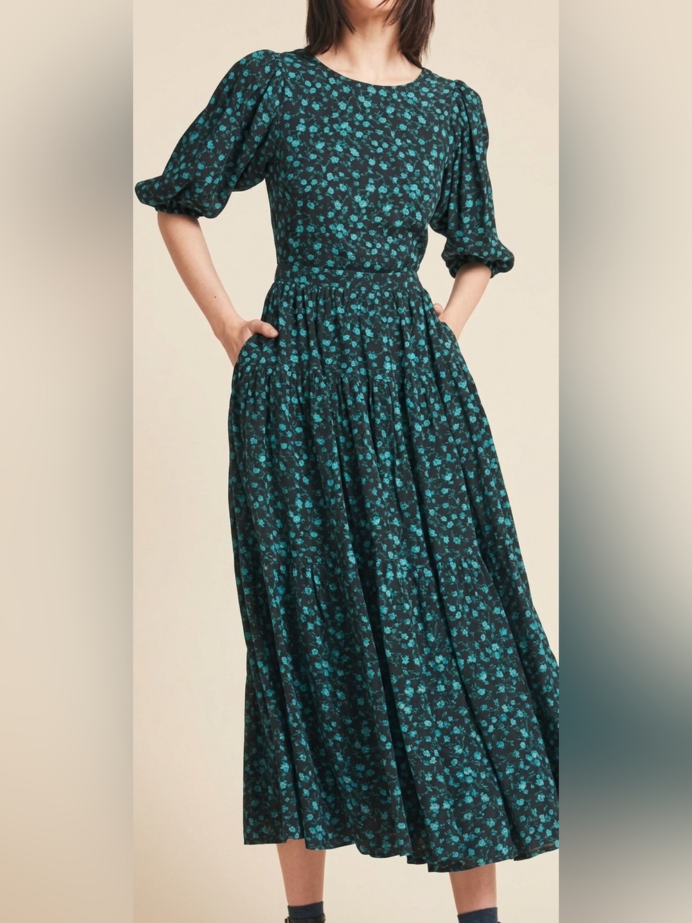 NWT MSRP 558 Trovata Daphne Dress in the dark floral "Blue Larkspur" silk blend